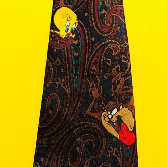 Vintage 90’s Looney Tunes Paisley Tie Bugs Bunny - Picture 5 of 7